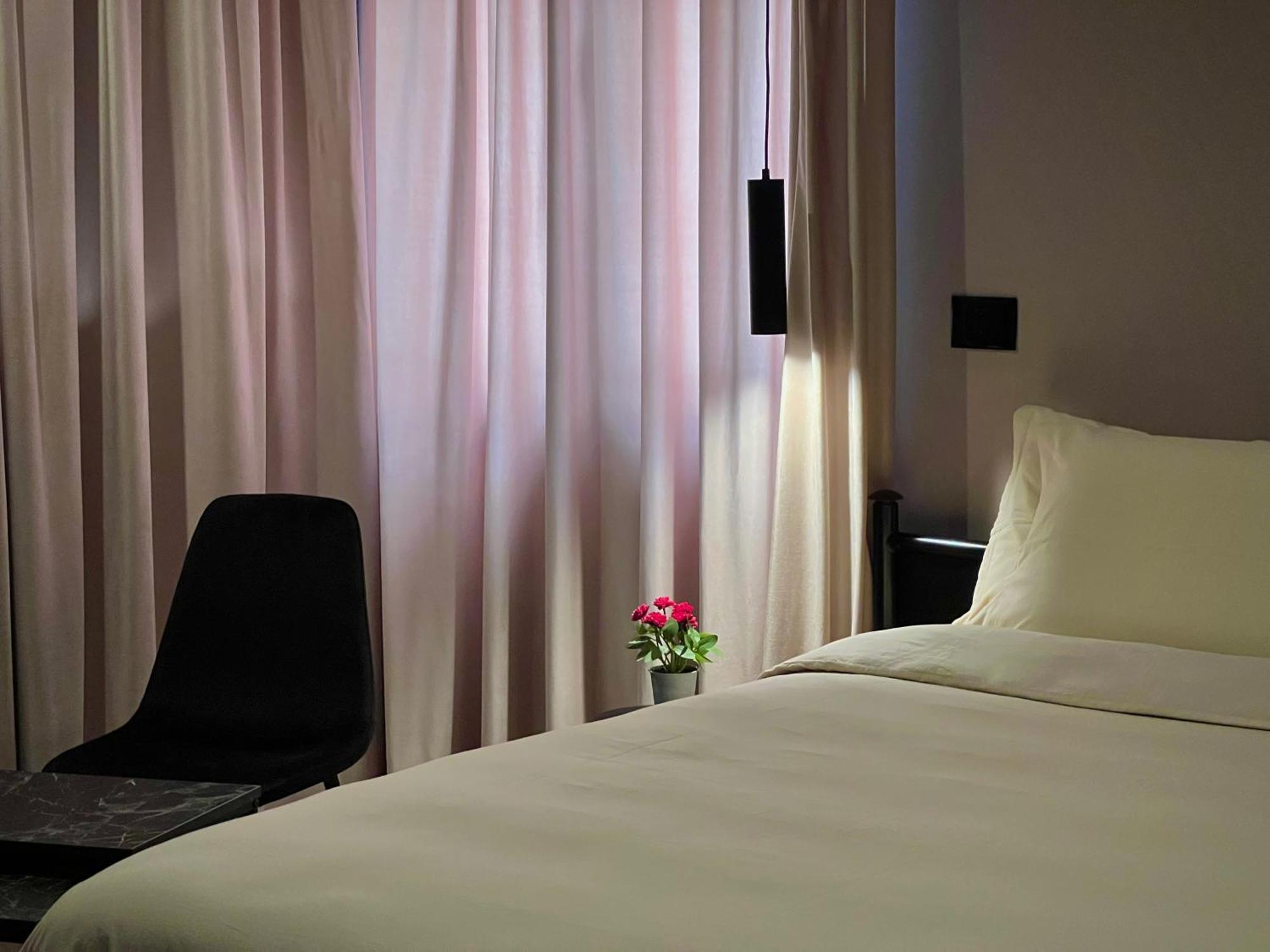 Rex Hotel Boutique Τίρανα Εξωτερικό φωτογραφία