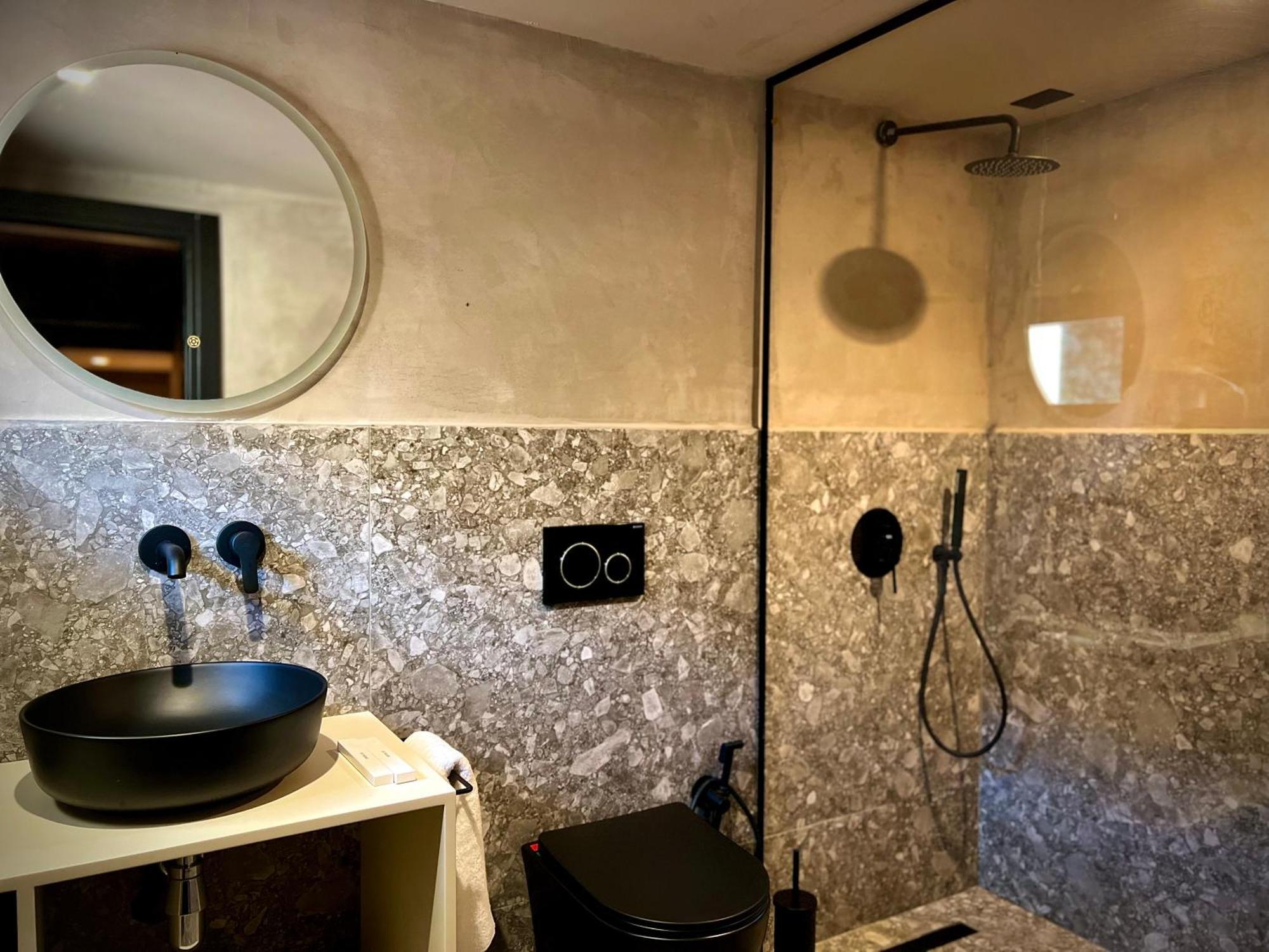 Rex Hotel Boutique Τίρανα Εξωτερικό φωτογραφία