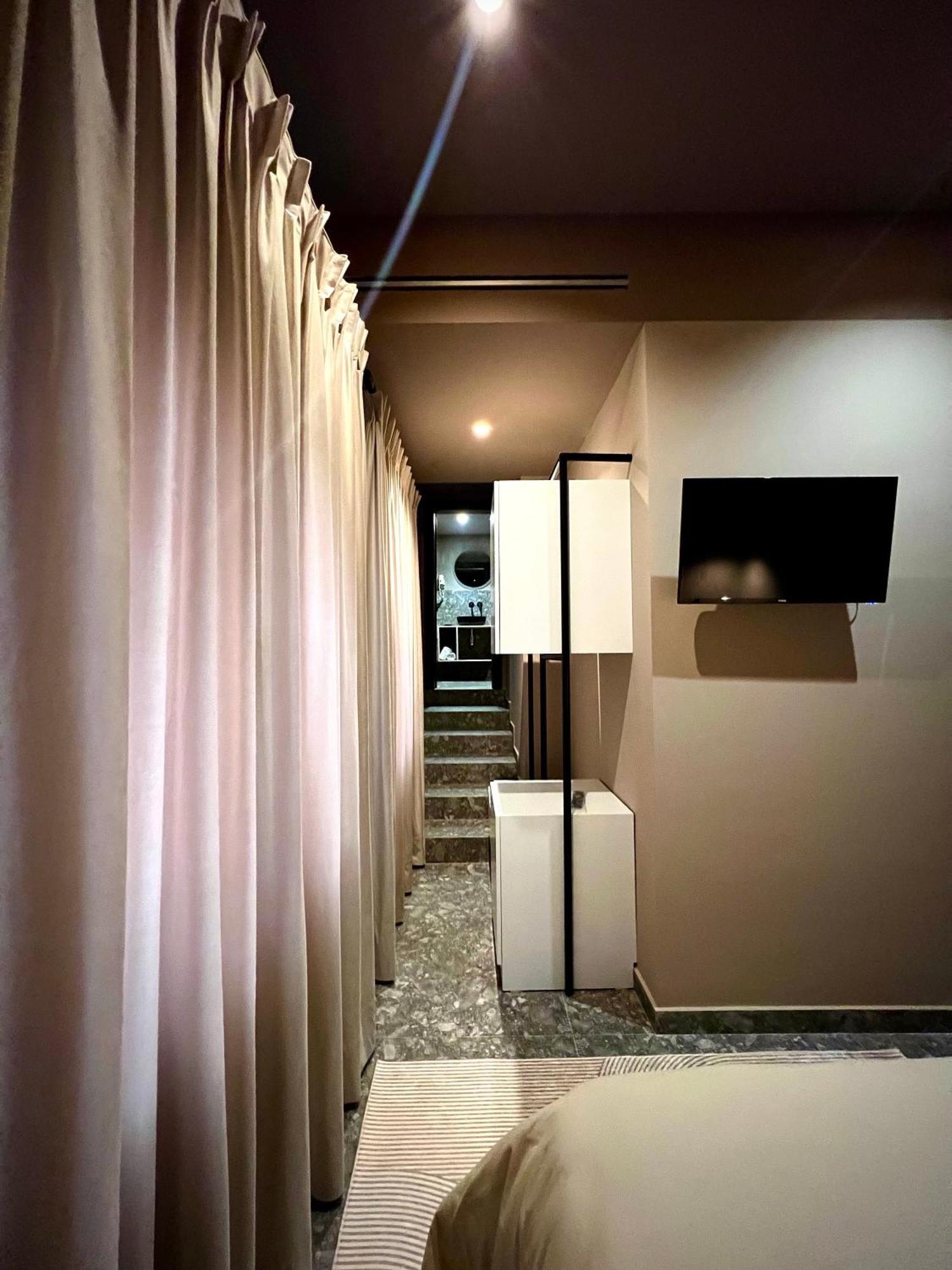 Rex Hotel Boutique Τίρανα Εξωτερικό φωτογραφία